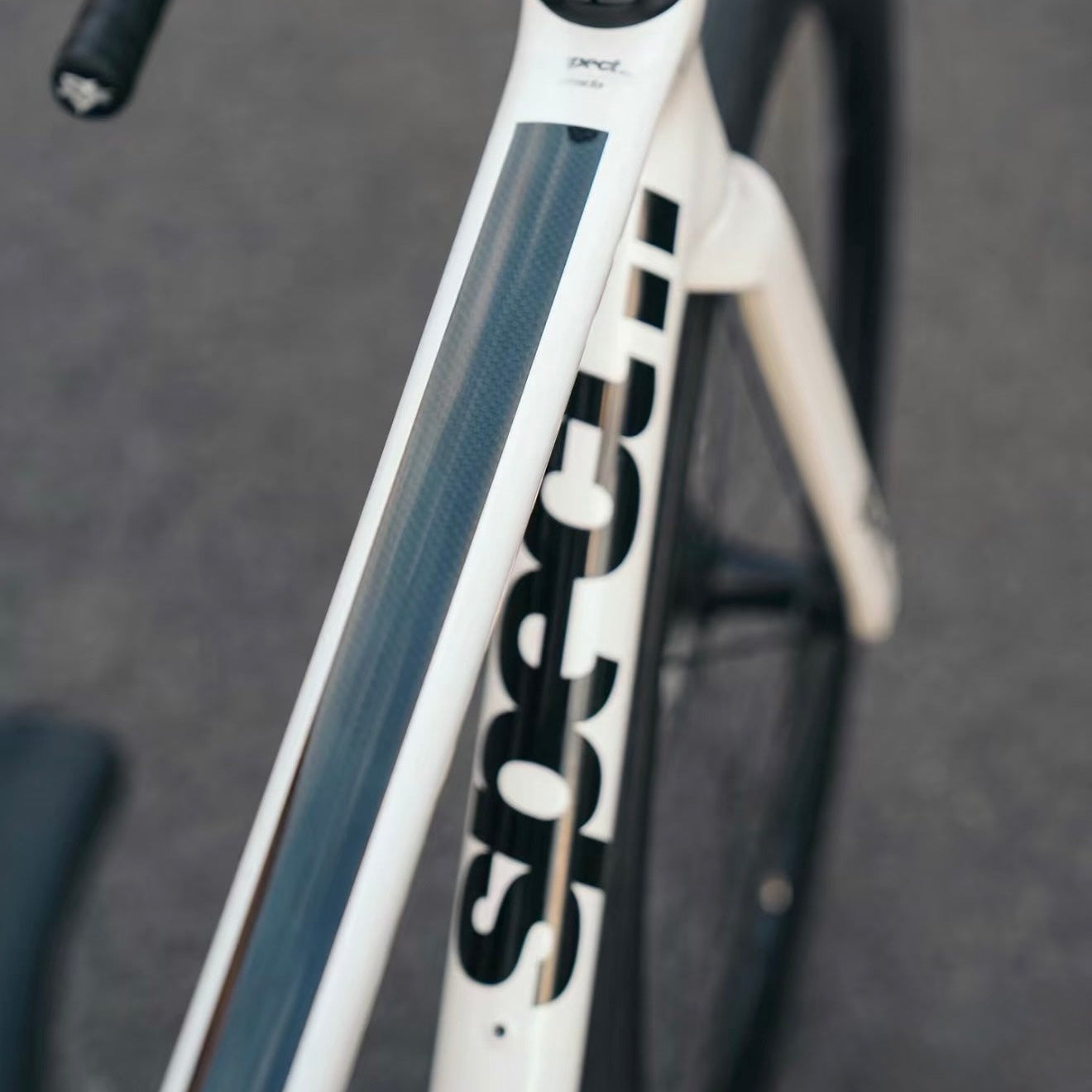Spect Strada