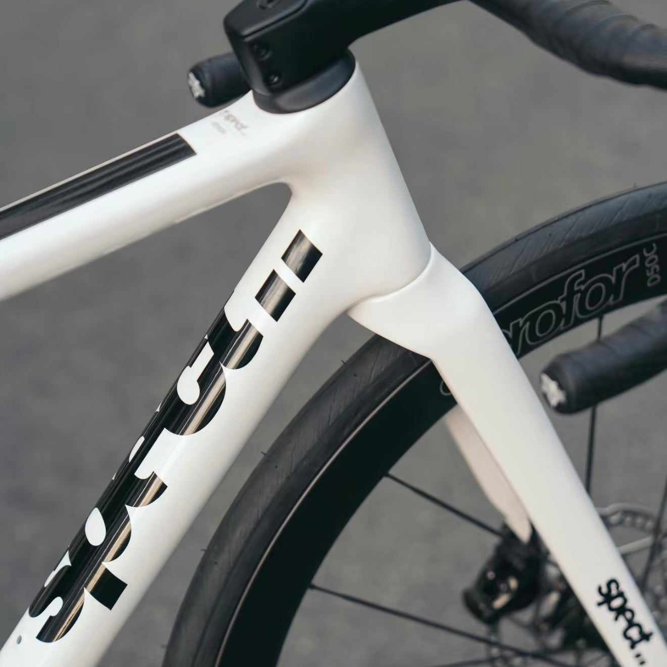 Spect Strada